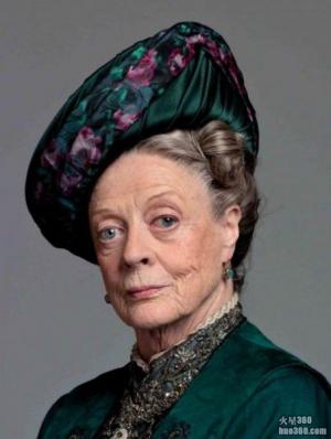 Maggie Smith将回归《唐顿庄园 Downton Abbey》第四季 Maggie Smith将回归《唐顿庄园 Downton Abbey》第四季